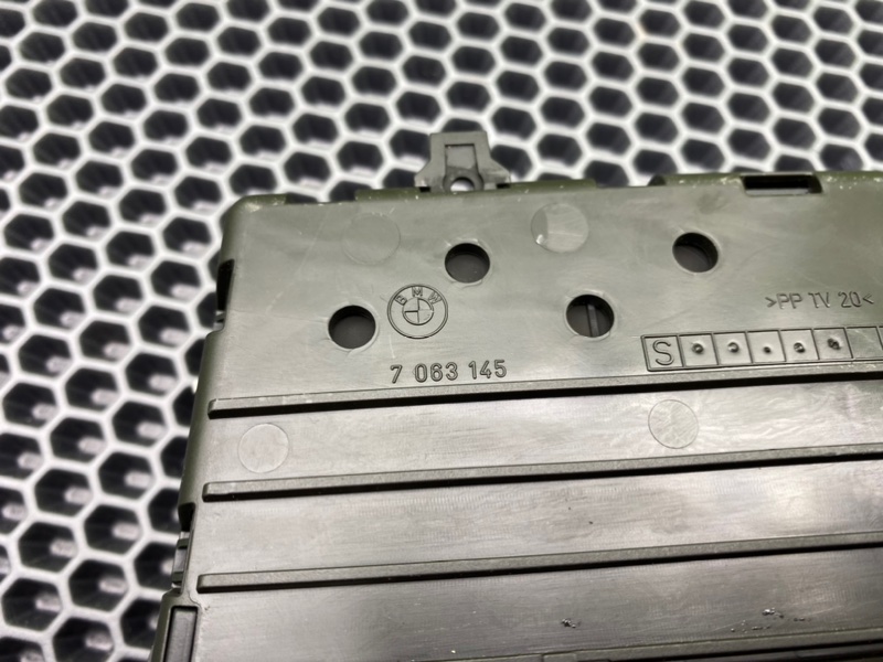 Накладка, 900 рублей, Калининград