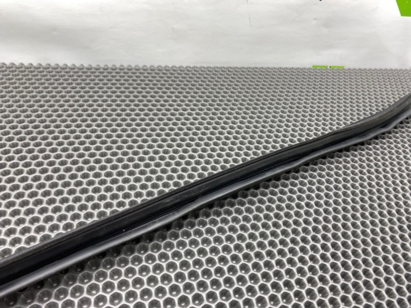 Уплотнитель стекла двери, 1100 рублей, Калининград