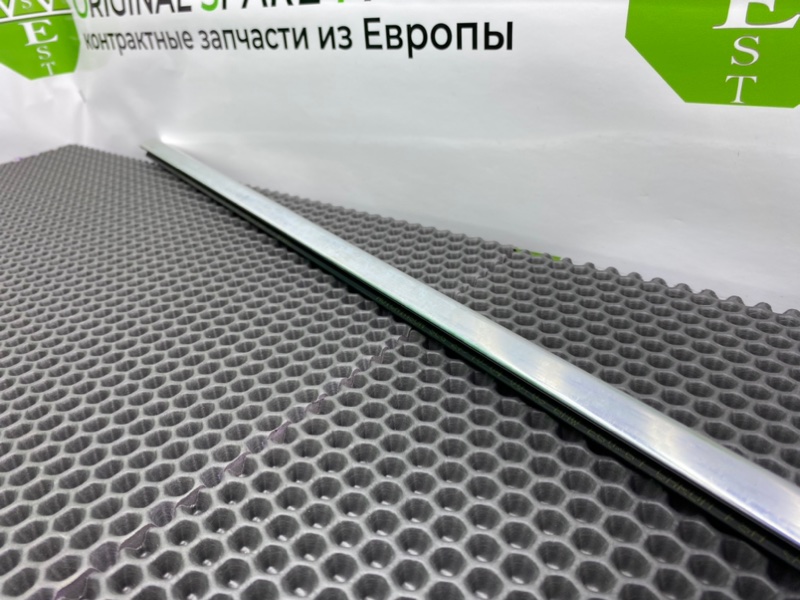 Молдинг стекла, 1200 рублей, Калининград