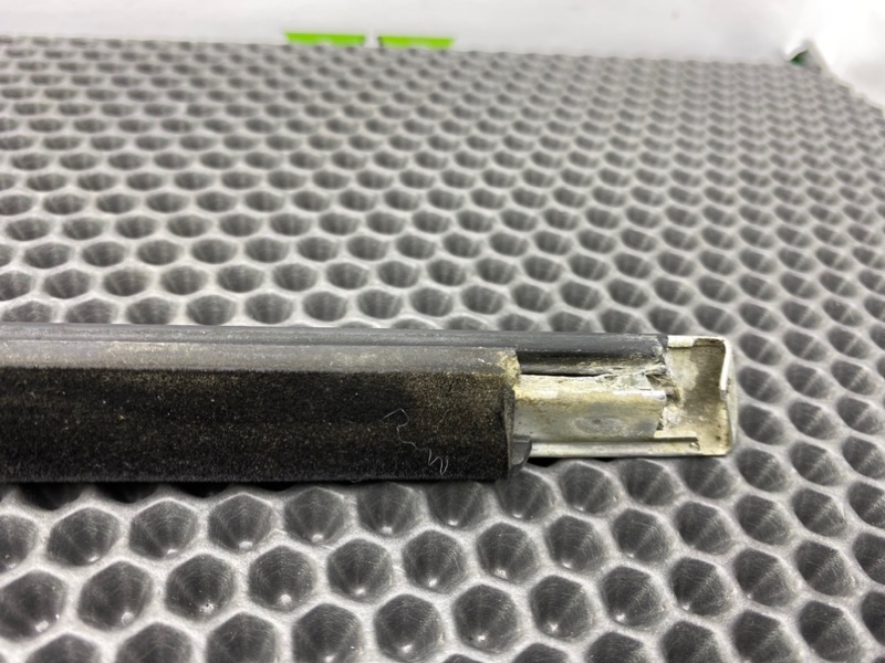 Молдинг стекла, 1200 рублей, Калининград