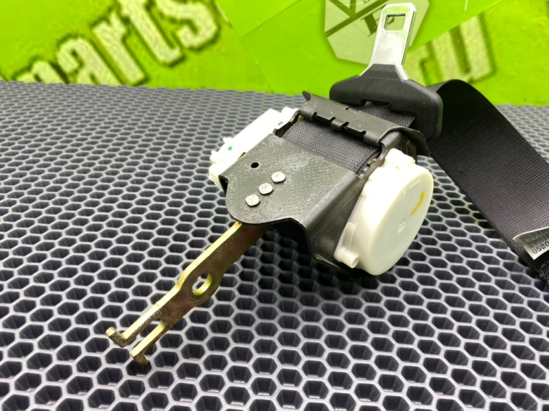 Ремень безопасности, 1000 рублей, Калининград