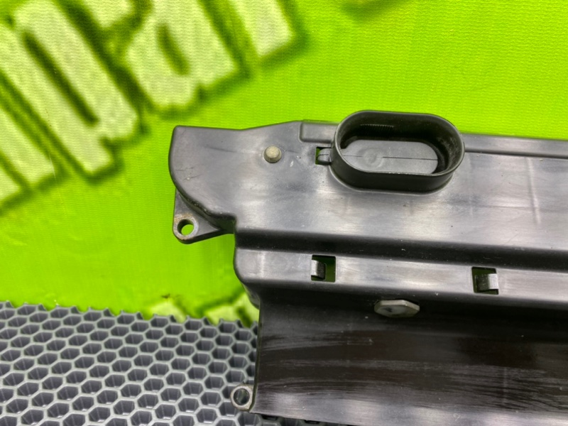 Кронштейн, 1100 рублей, Калининград