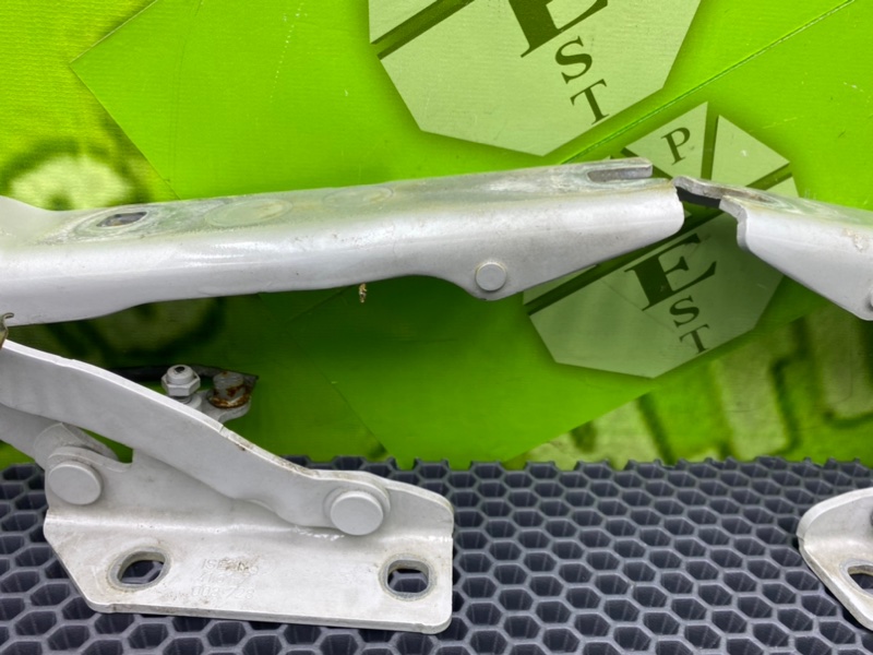 Петли капота, 1900 рублей, Калининград