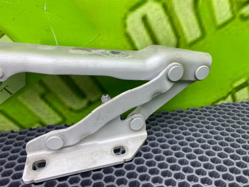 Петли капота, 1900 рублей, Калининград