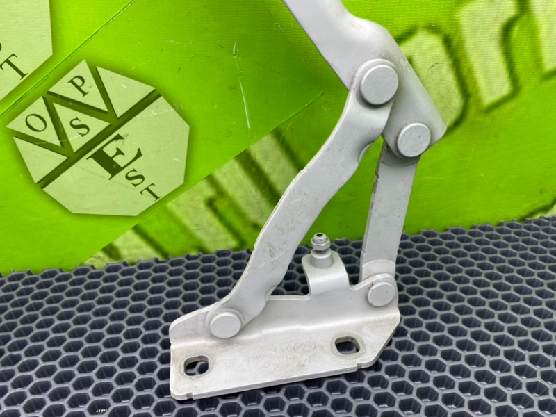 Петли капота, 1900 рублей, Калининград