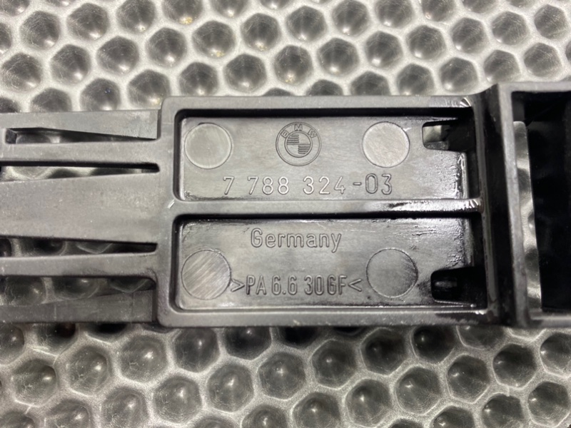 Крепление радиатора, 600 рублей, Калининград