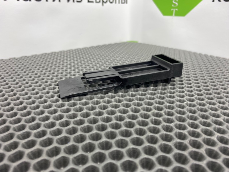 Крепление радиатора, 600 рублей, Калининград