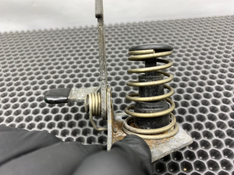 Защелка капота, 1100 рублей, Калининград