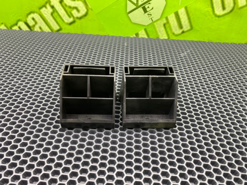 Кронштейн, 1200 рублей, Калининград