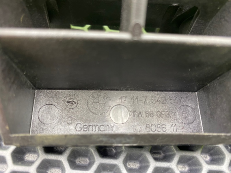 Кронштейн, 1200 рублей, Калининград