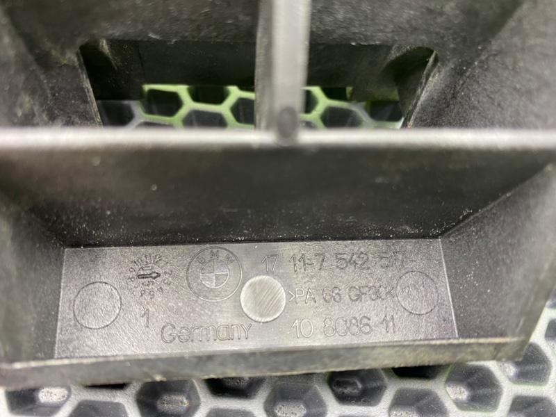 Кронштейн, 1200 рублей, Калининград