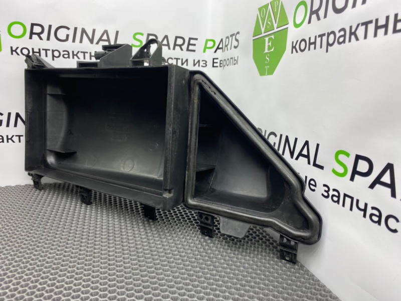 Крышка салонного фильтра, 1000 рублей, Калининград