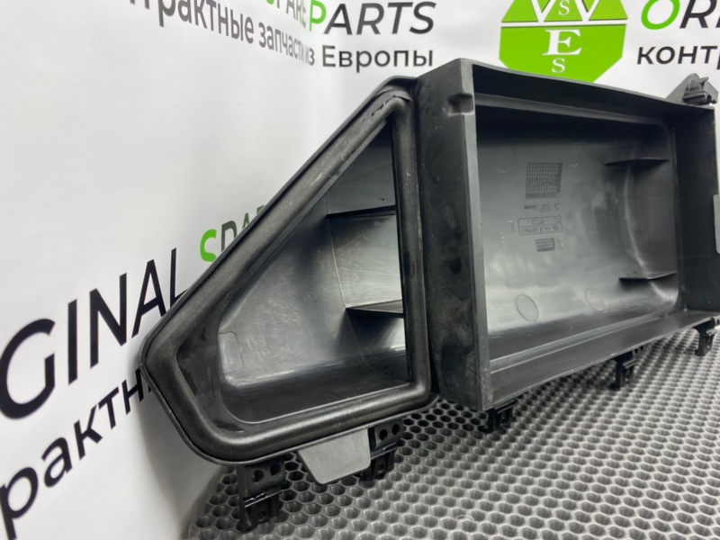 Крышка салонного фильтра, 1000 рублей, Калининград