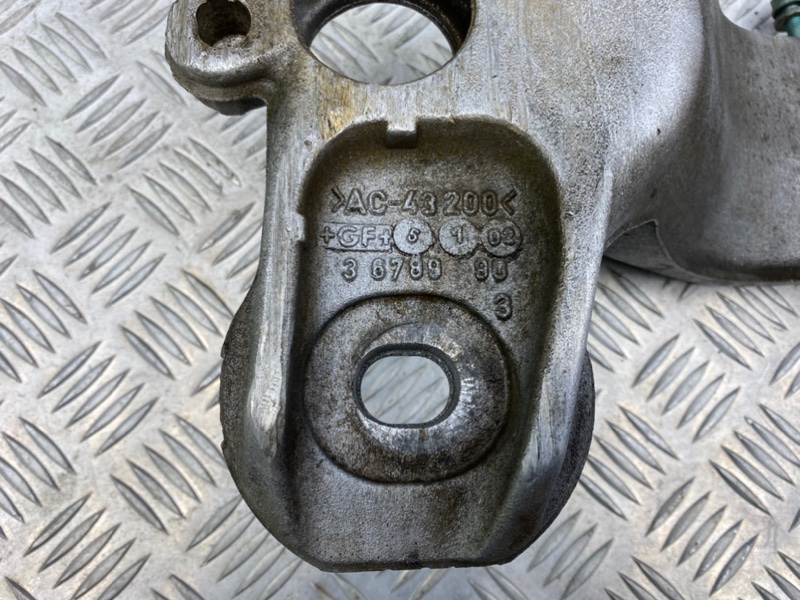 Кронштейн АКПП, 6800 рублей, Калининград