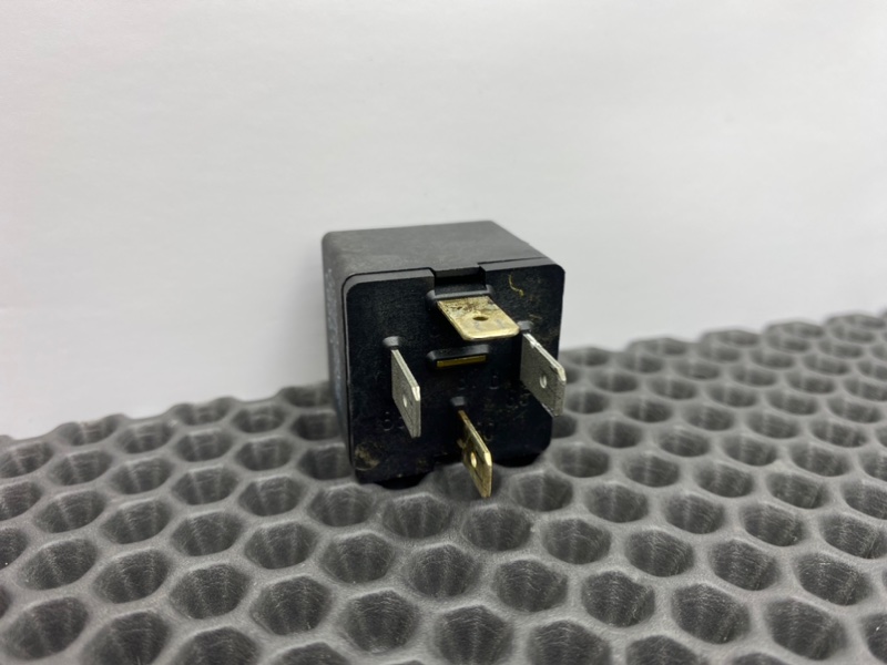 Реле, 700 рублей, Калининград