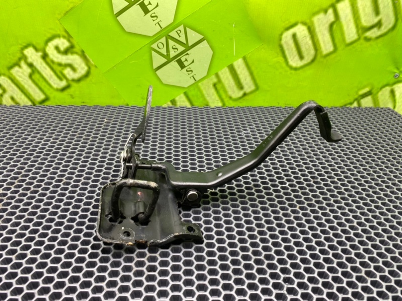 Замок капота, 1100 рублей, Калининград