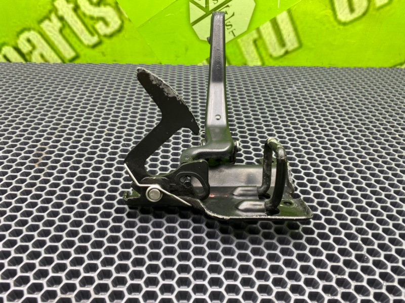 Замок капота, 1100 рублей, Калининград