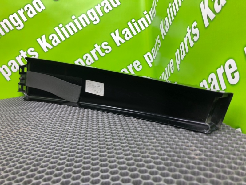 Накладка стойки, 1000 рублей, Калининград