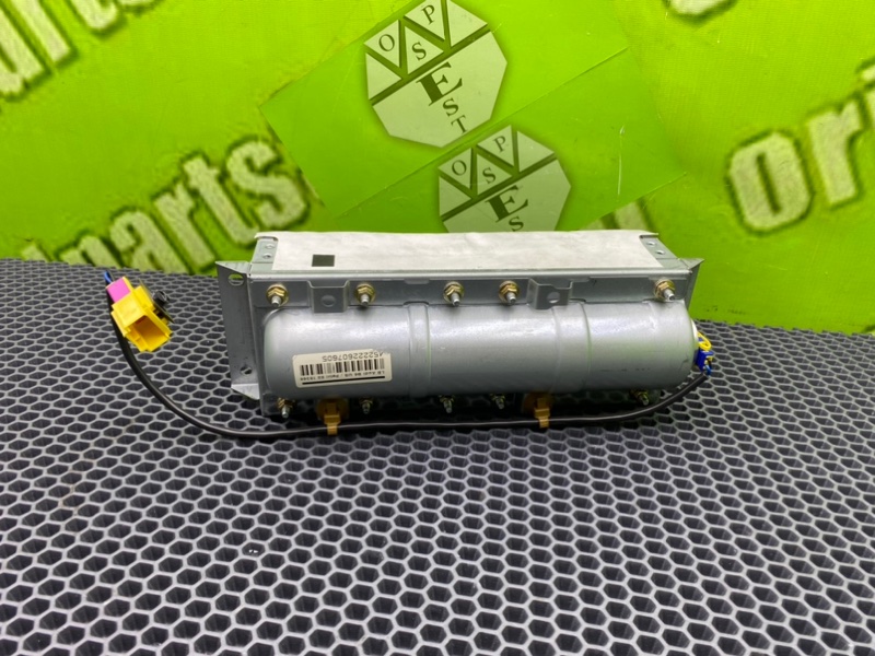 Подушка безопасности, 7700 рублей, Калининград