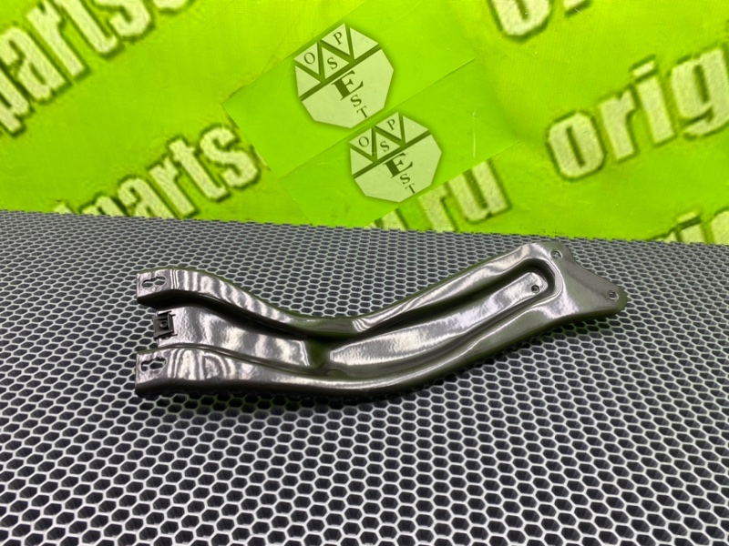 Кронштейн, 1100 рублей, Калининград