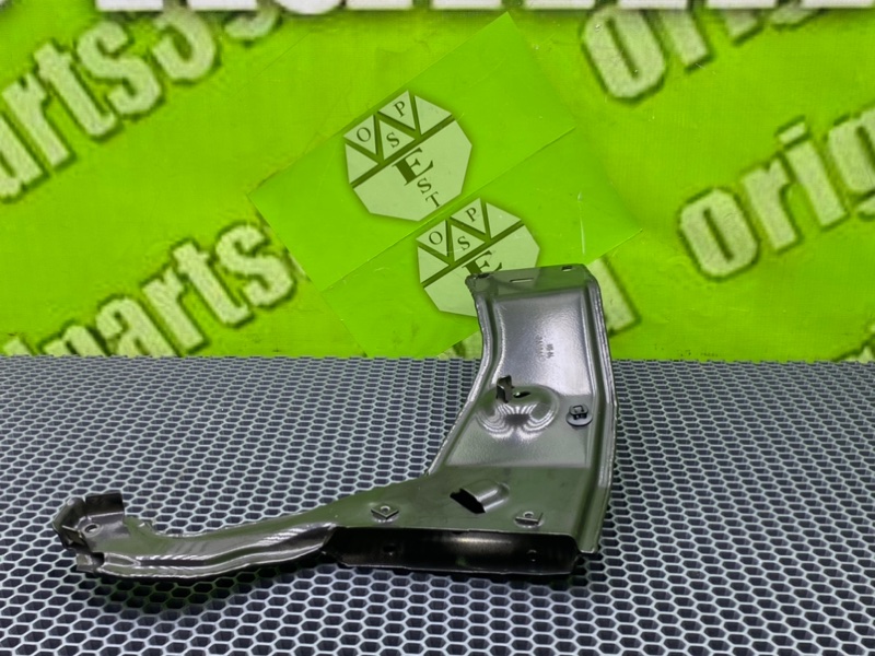 Кронштейн, 1100 рублей, Калининград