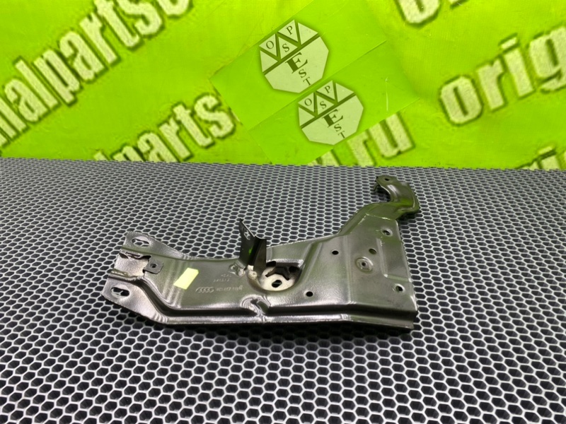 Кронштейн, 1100 рублей, Калининград