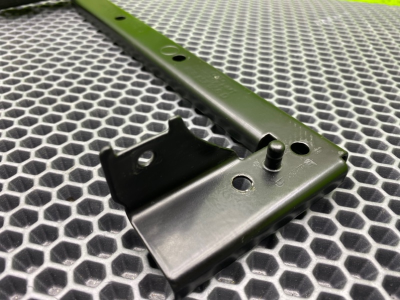 Кронштейн, 900 рублей, Калининград