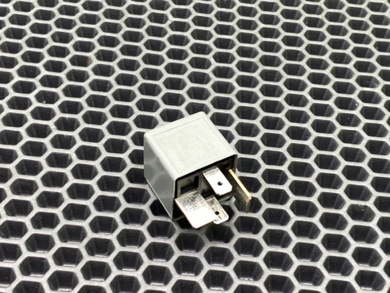 Реле, 700 рублей, Калининград