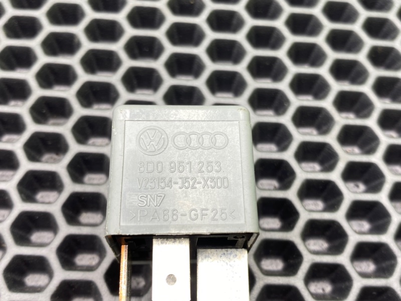 Реле, 700 рублей, Калининград