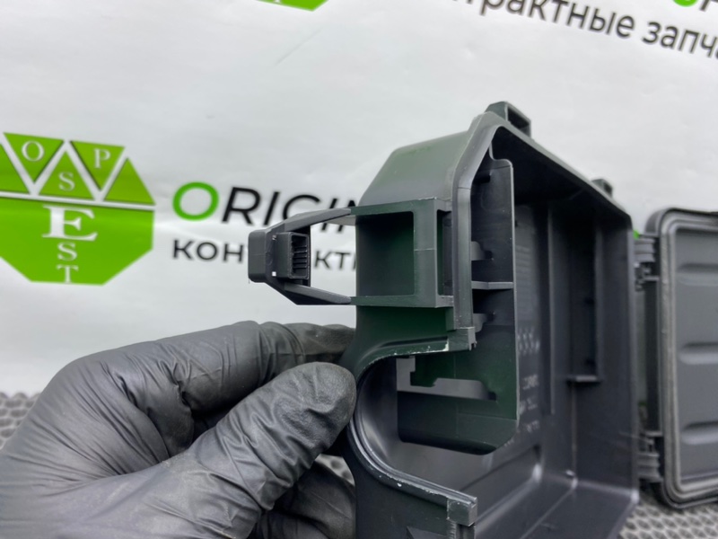 Корпус блока предохранителей, 1000 рублей, Калининград