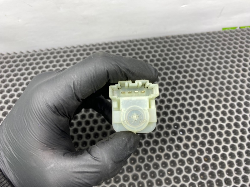 Концевик стоп-сигнала, 1100 рублей, Калининград