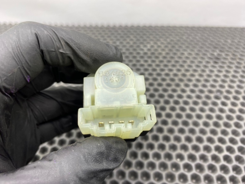 Концевик стоп-сигнала, 1100 рублей, Калининград