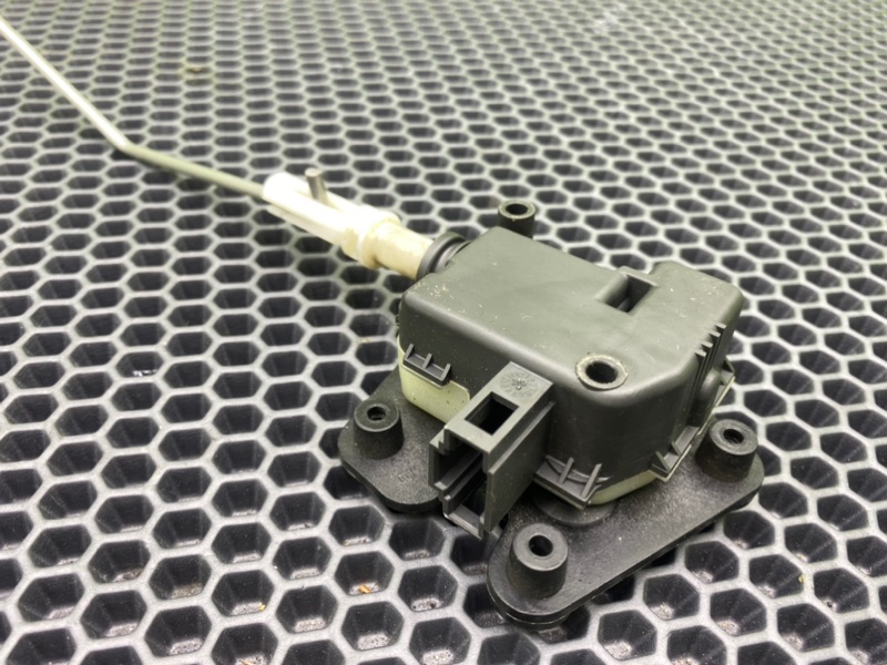 Активатор багажника, 800 рублей, Калининград