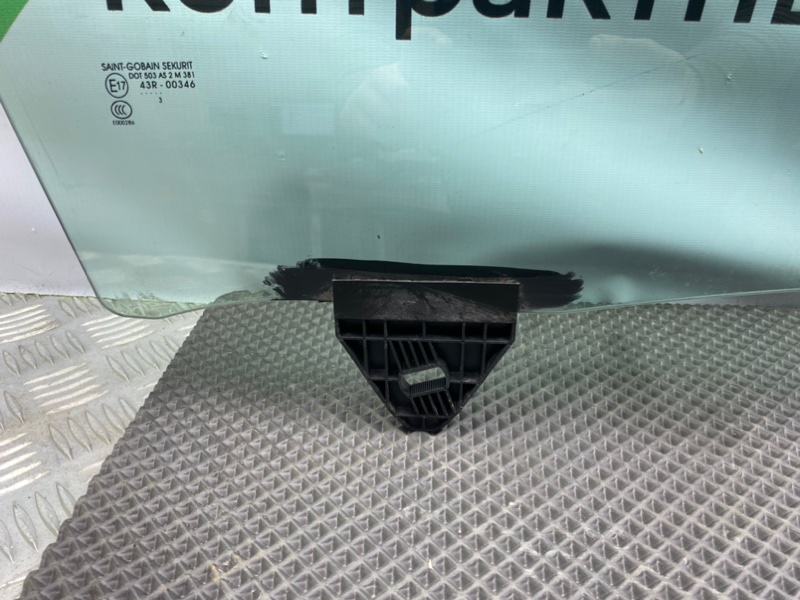 Стекло двери, 1400 рублей, Калининград