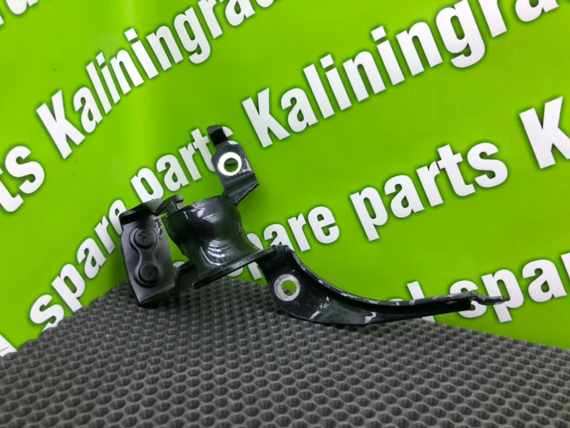 Петля двери багажника, 1100 рублей, Калининград