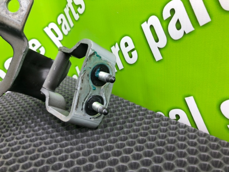 Петля двери багажника, 1100 рублей, Калининград