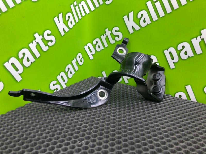 Петля двери багажника, 1100 рублей, Калининград