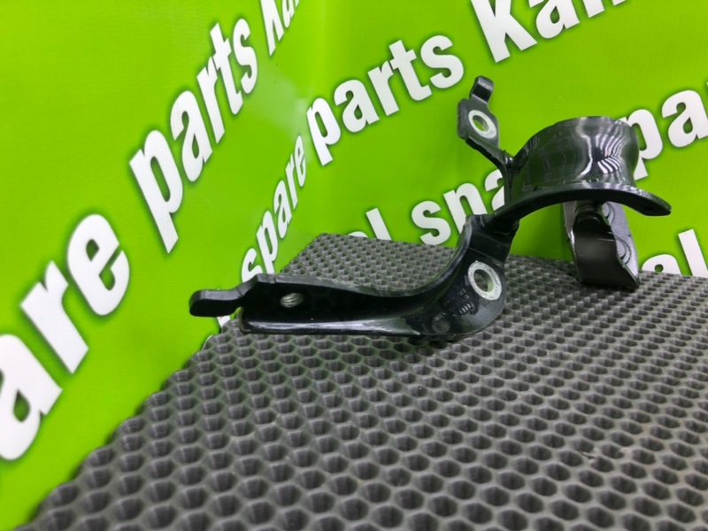 Петля двери багажника, 1100 рублей, Калининград