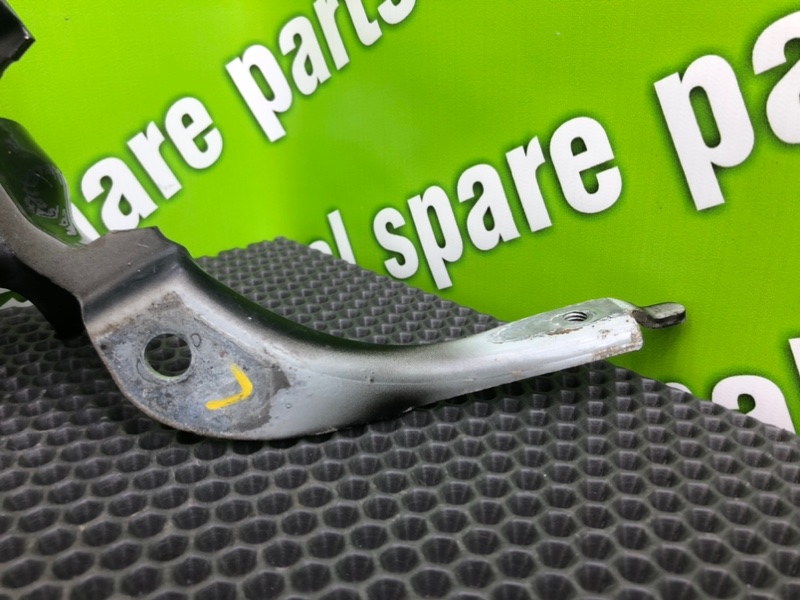 Петля двери багажника, 1100 рублей, Калининград