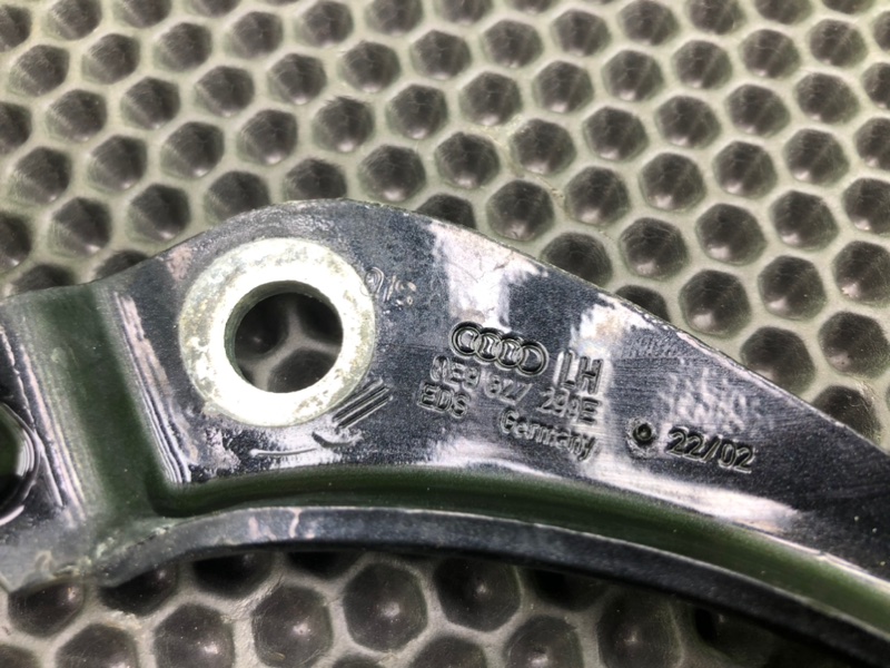 Петля двери багажника, 1100 рублей, Калининград