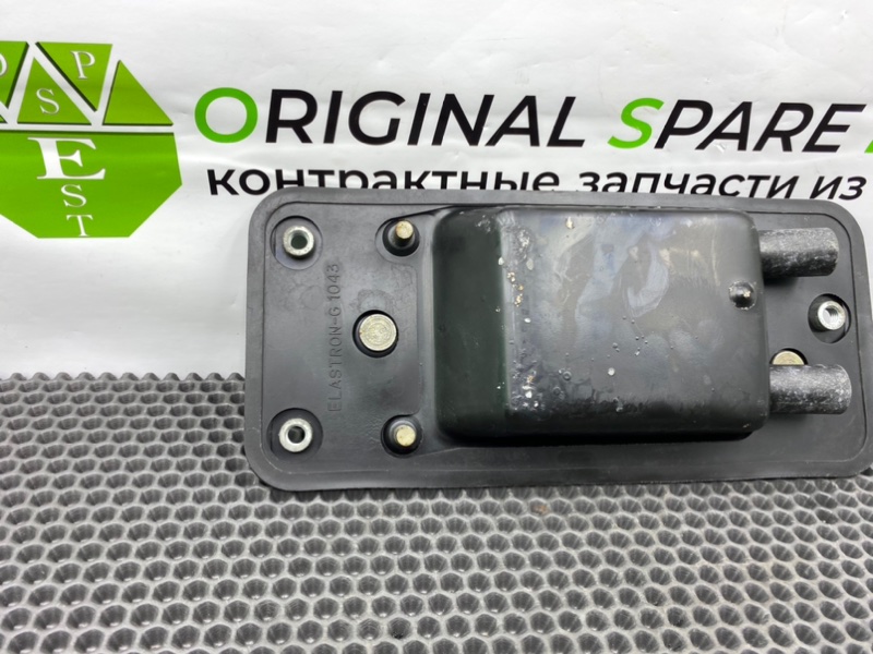 Кронштейн, 700 рублей, Калининград