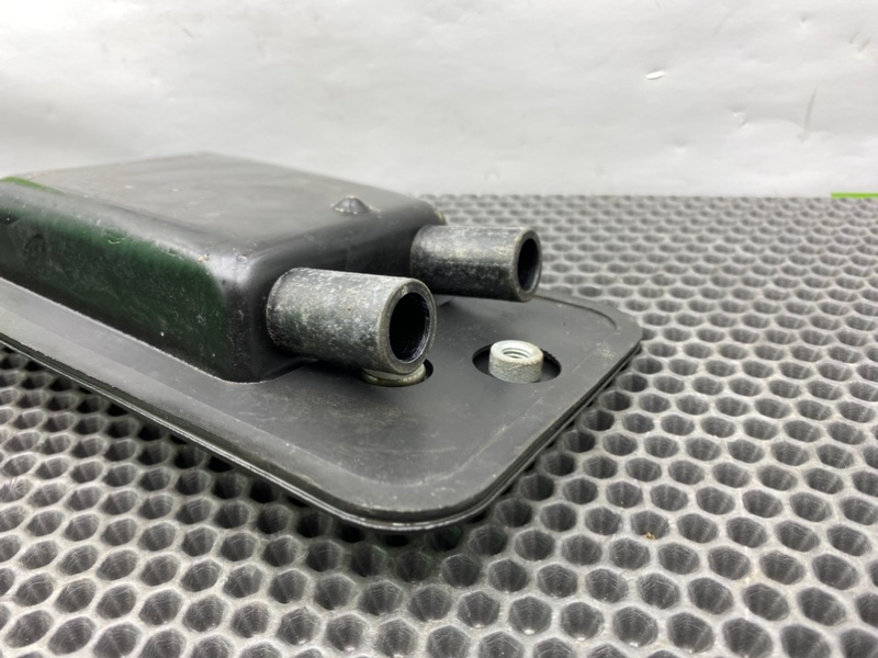 Кронштейн, 700 рублей, Калининград