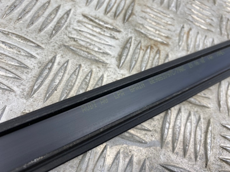 Молдинги крыши, 2000 рублей, Калининград