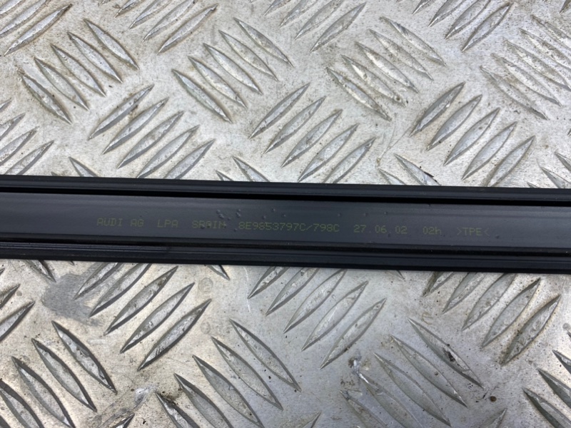 Молдинги крыши, 2000 рублей, Калининград