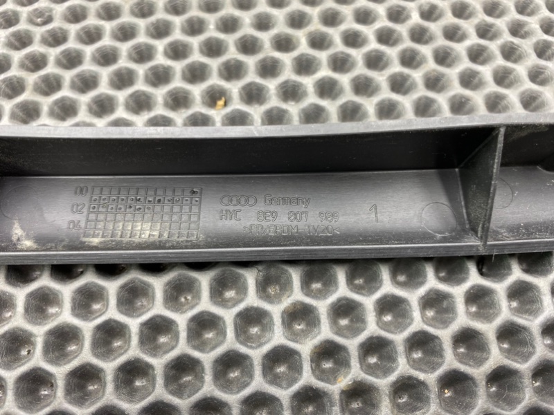 Кронштейн бампера, 1100 рублей, Калининград