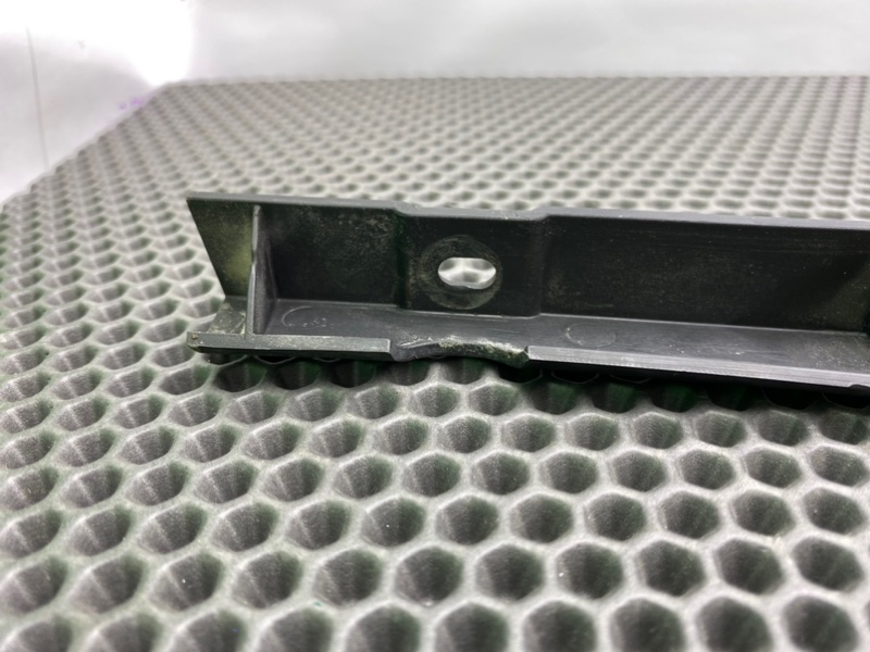 Кронштейн бампера, 1100 рублей, Калининград