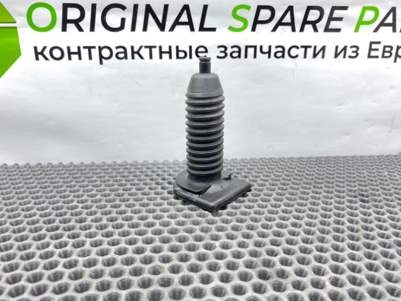 Крепление запаски, 600 рублей, Калининград