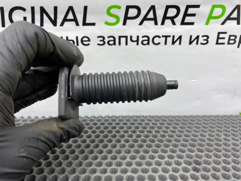 Крепление запаски, 600 рублей, Калининград