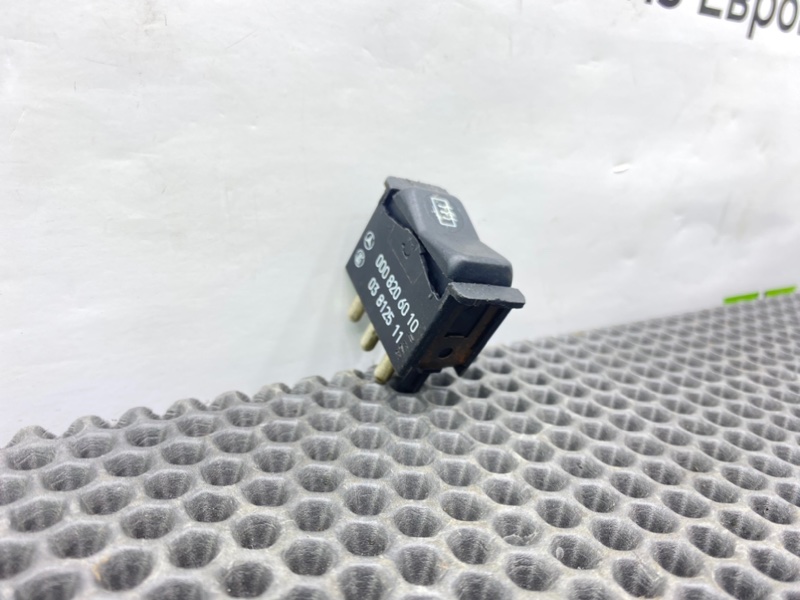 Кнопка обогрева заднего стекла, 600 рублей, Калининград