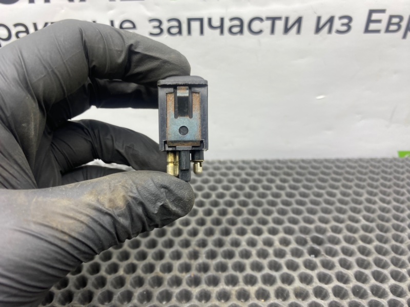 Кнопка обогрева заднего стекла, 600 рублей, Калининград